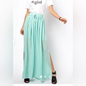 Mango - flowy maxi skirt